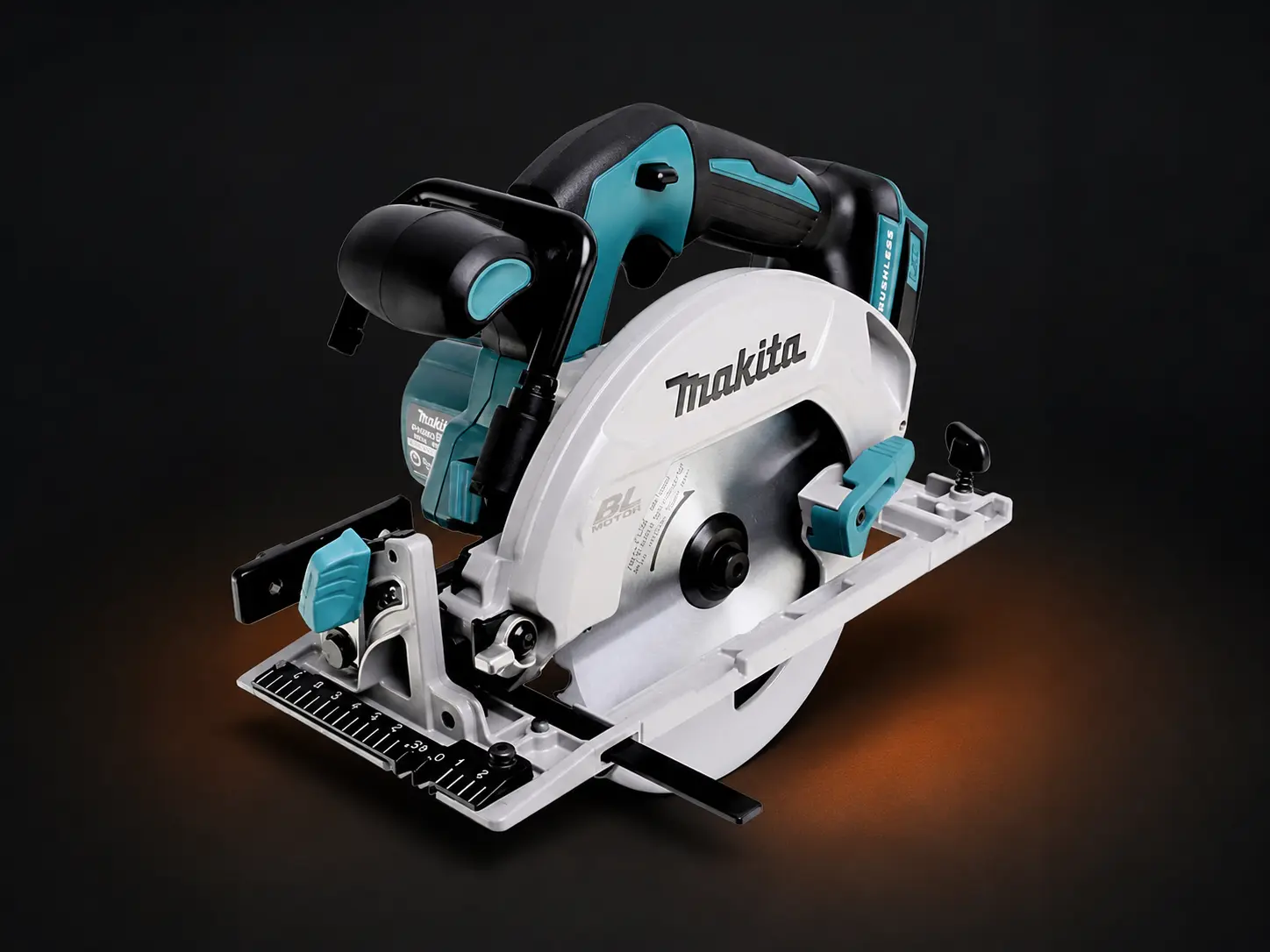 Makita DHS680 Review: Proven Brushless 18V LXT Saw product image